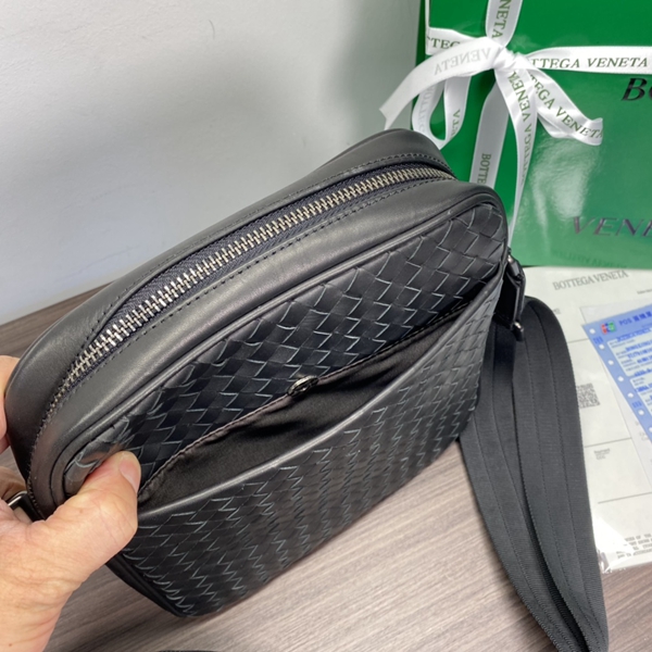 ボッテガヴェネタバッグ全体デザイン